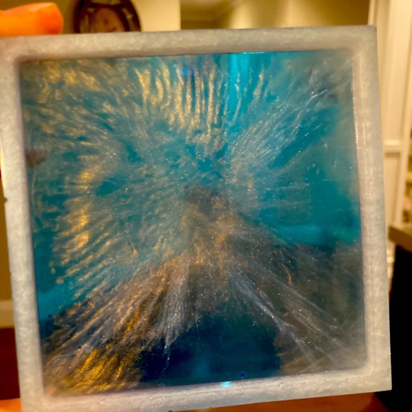 New resin coasters sets of 4 - Picture 2 of 5